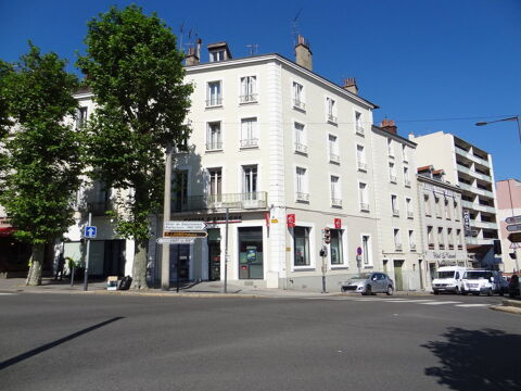 Local commercial - 115 m  Quart gare SNCF Chateaucreux Saint-tienne (42000)