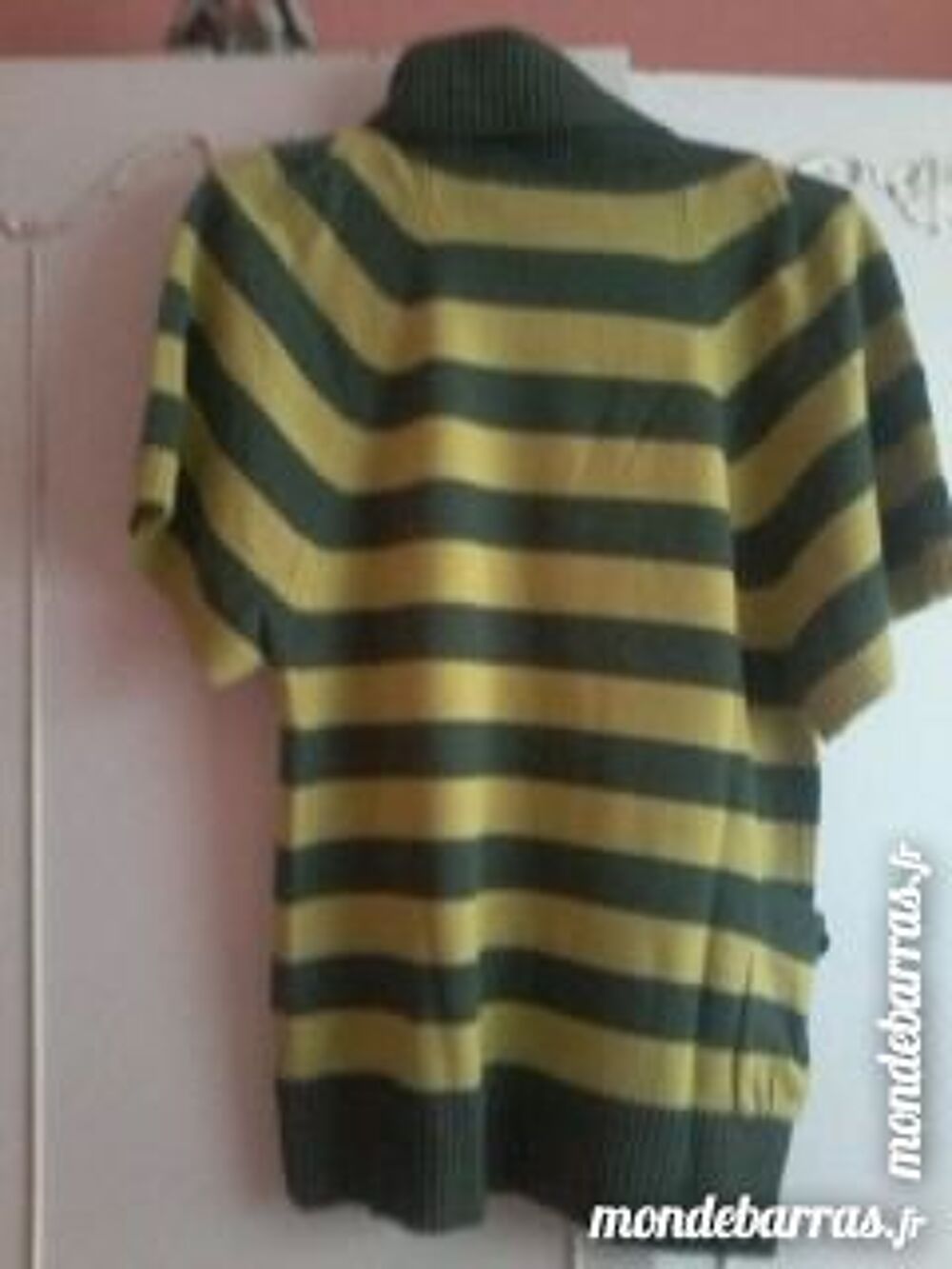 PULL NEUF LONG OU ROBE RAYEE VERT 50%WOOL 50%ACRYLIC Vêtements