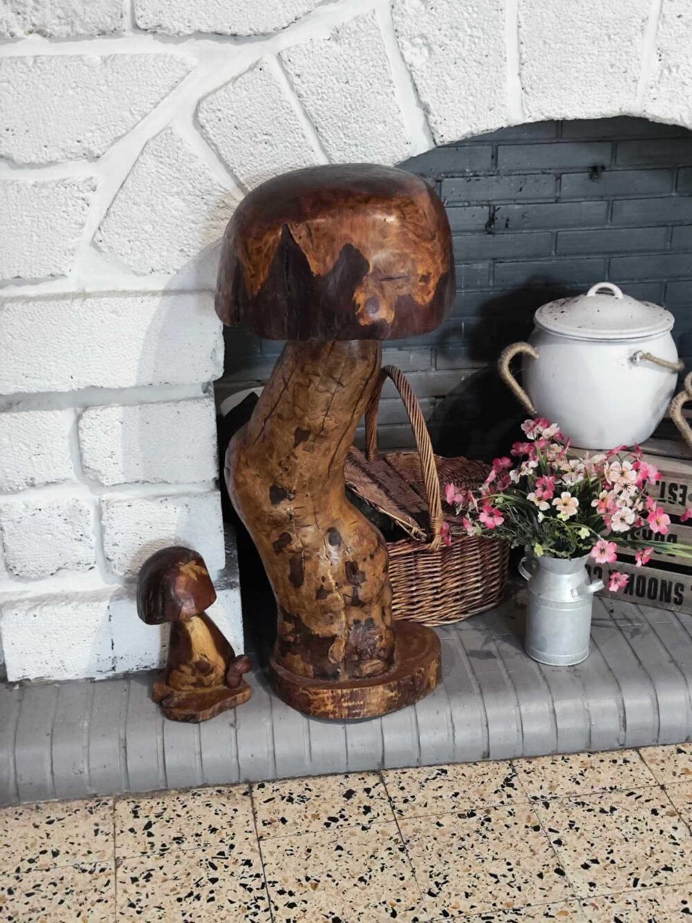 statues champignons en bois Décoration