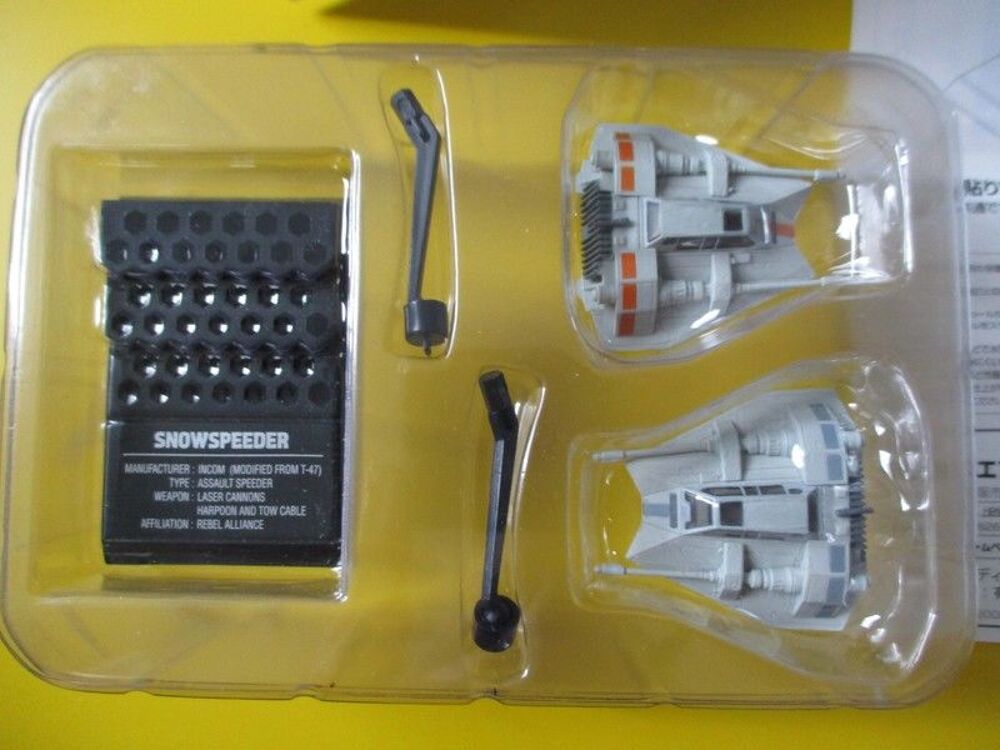 snowspeeder star wars 2 vaisseauX figurines disney
Jeux / jouets