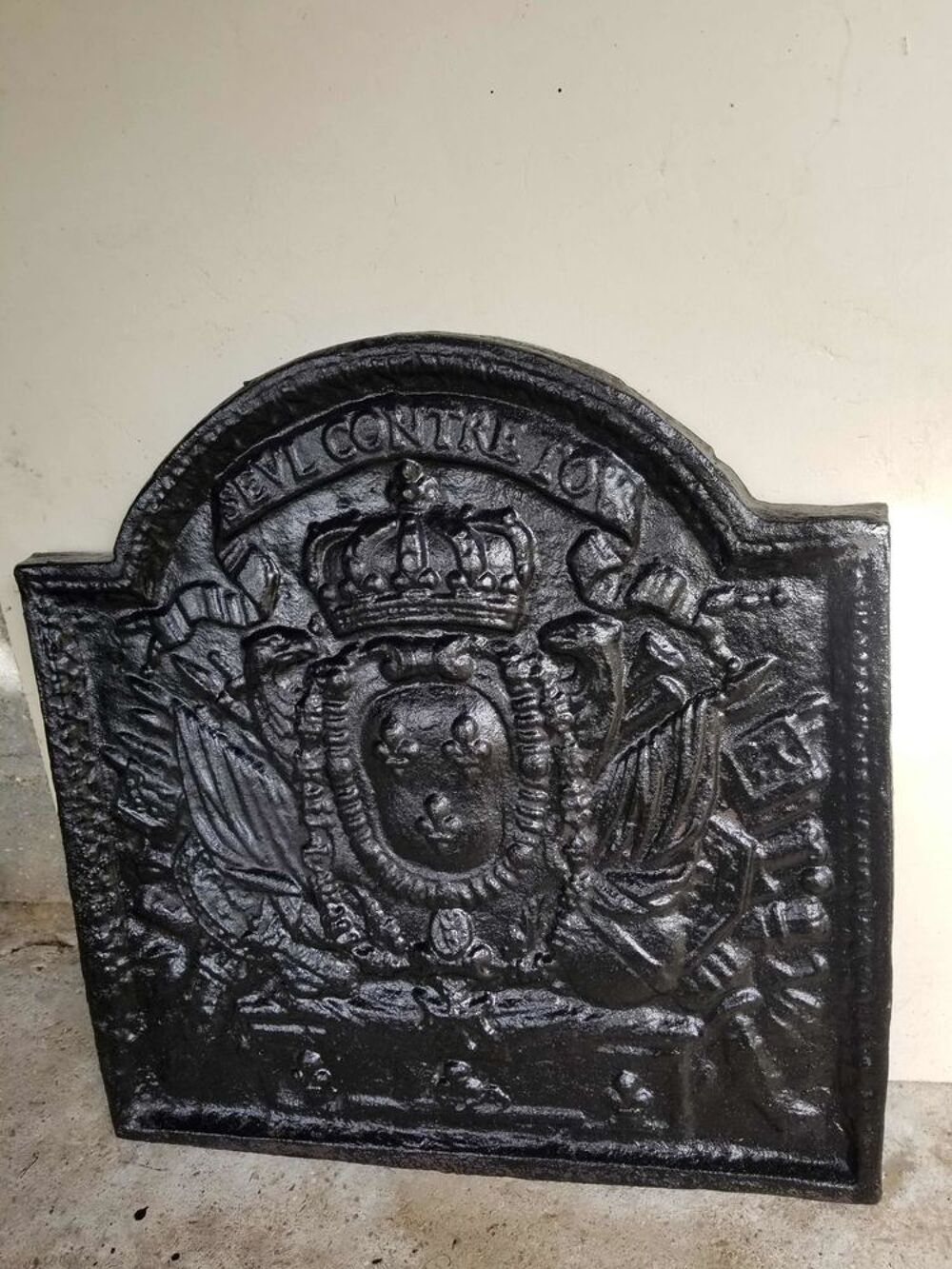 Plaque de chemin&eacute;e en fonte Décoration