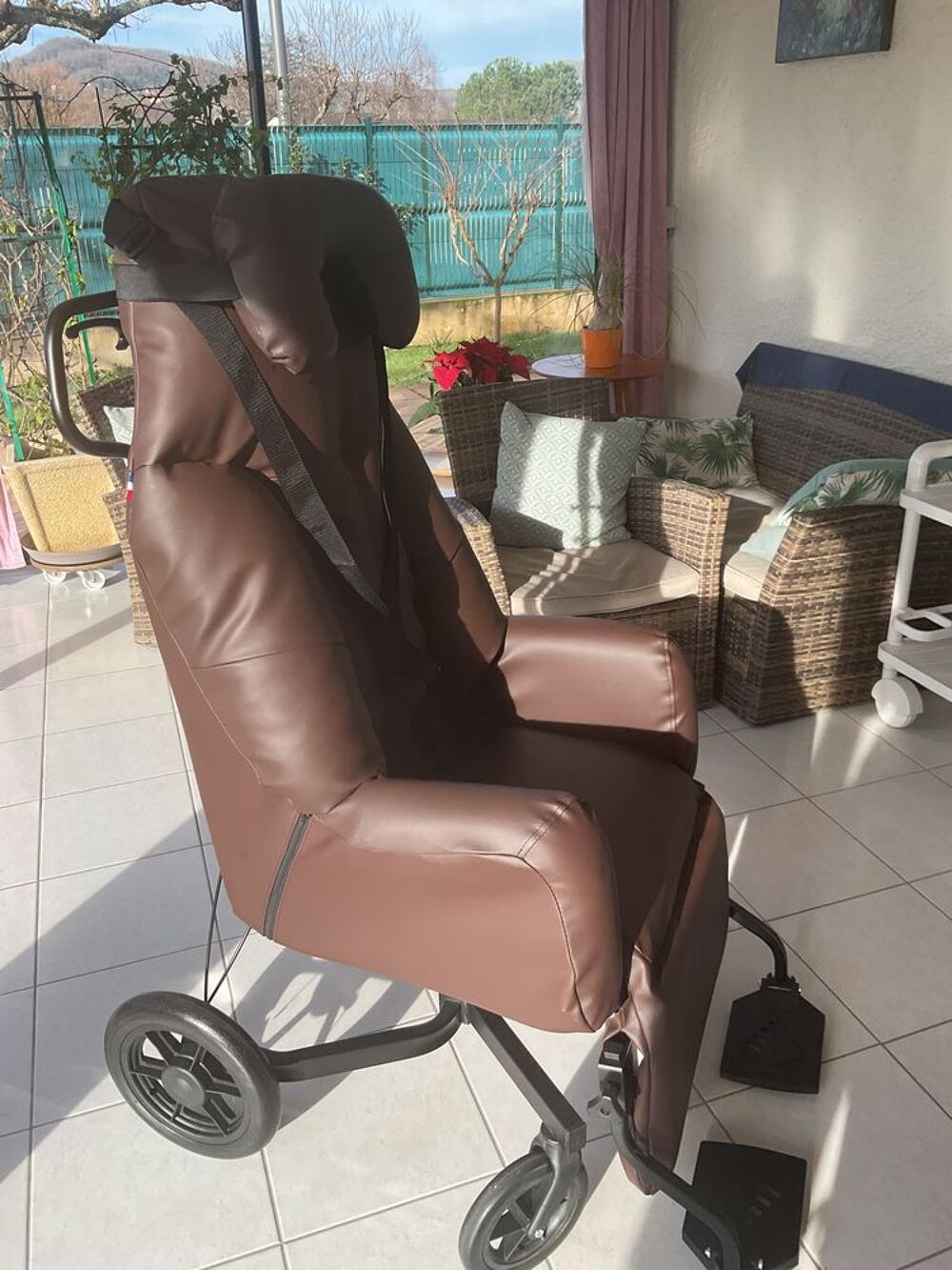 Fauteuil roulant Meubles