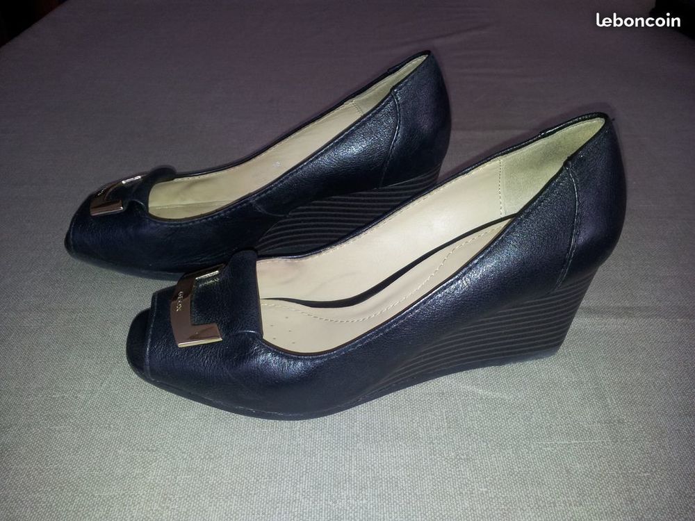 chaussures neuves g&eacute;ox pointure 36 Chaussures