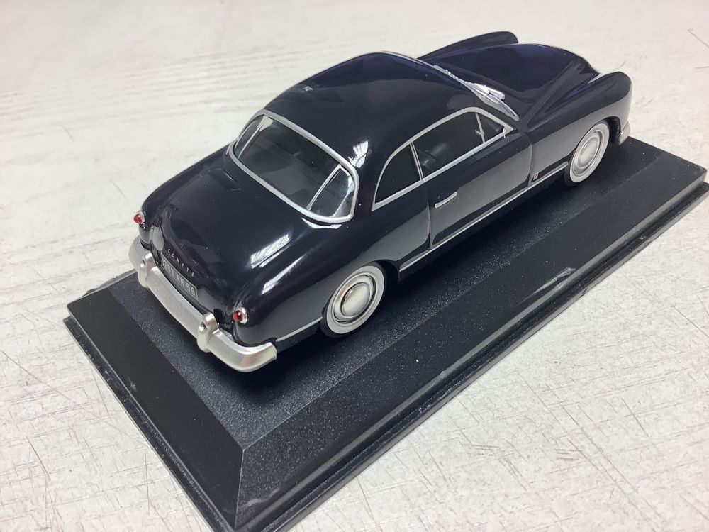 FORD COM&Egrave;TE COUPE 1951 1/43 voiture miniature 