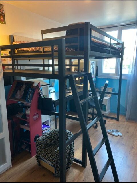 Lit mezzanine 2 places 240 Noisy-le-Grand (93)