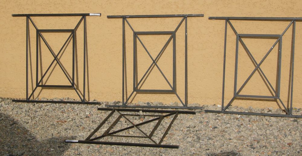4 grilles de d&eacute;fense ou &agrave; l'unit&eacute;
Bricolage