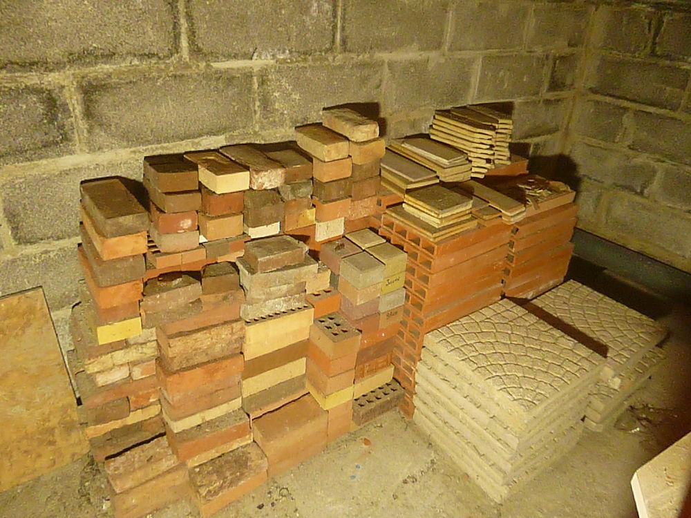 BRIQUES ET DALLES BETON Bricolage
