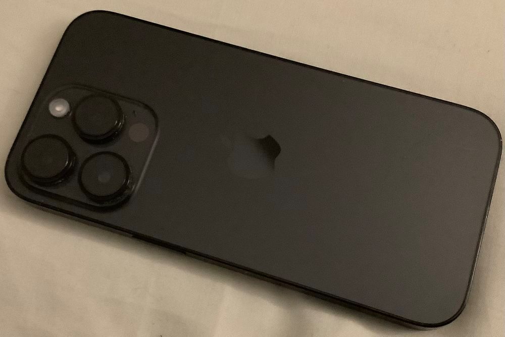 iPhone 14 Pro 256 noir Téléphones et tablettes