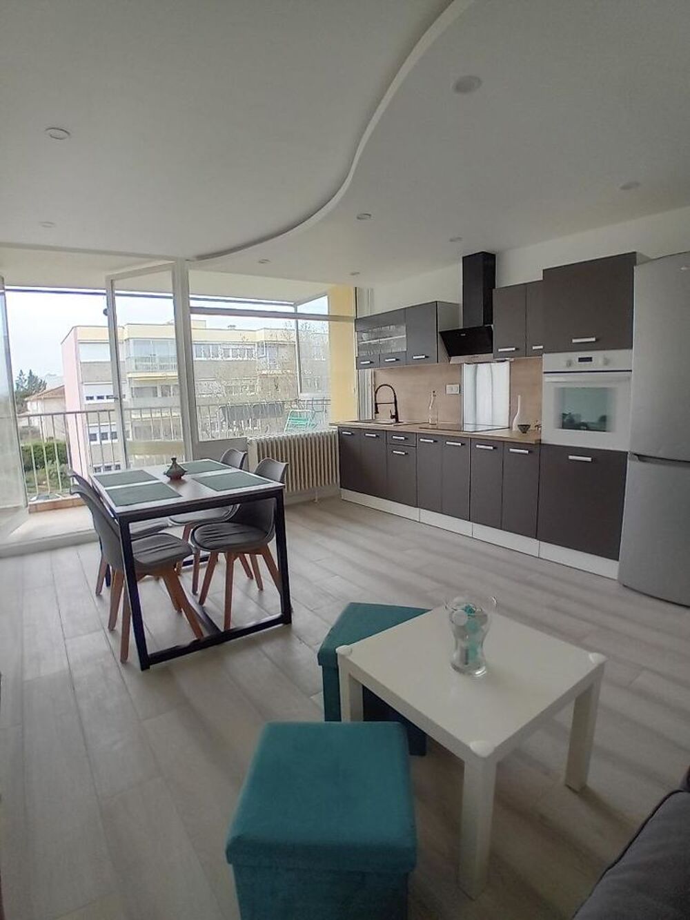 Location Appartement Colocation étudiant /jeune actif à Bron : 2 Chambres libre Bron