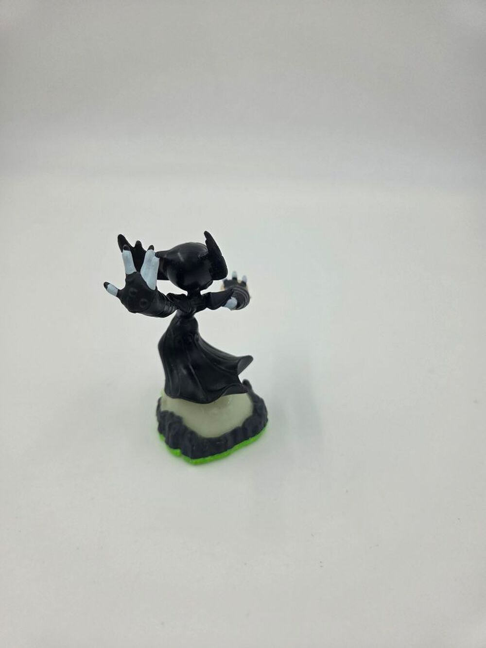 Figurine Skylanders Spyro's Adventures Hex (Model 83994888) Consoles et jeux vidéos