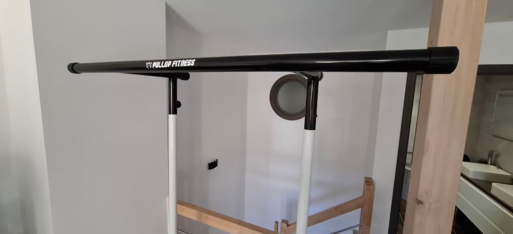 Barre de traction (station) Sports