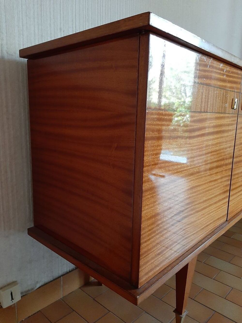 ENFILADE vintage en vernis polyester Meubles