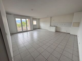 Appartement 3 pièces 68 m² · à Chambéry · 68 m² · 158 000 €