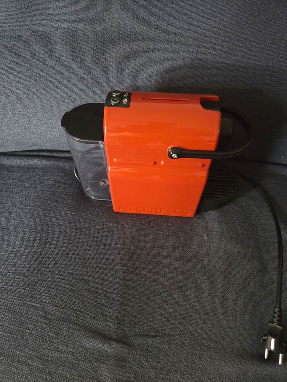 Cafetiere Nespresso Electroménager