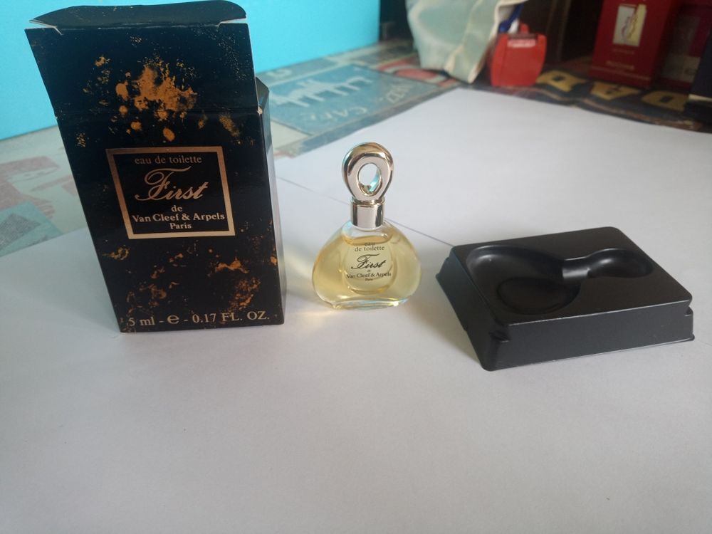 parfum First de Van Cleef Arpels Paris 