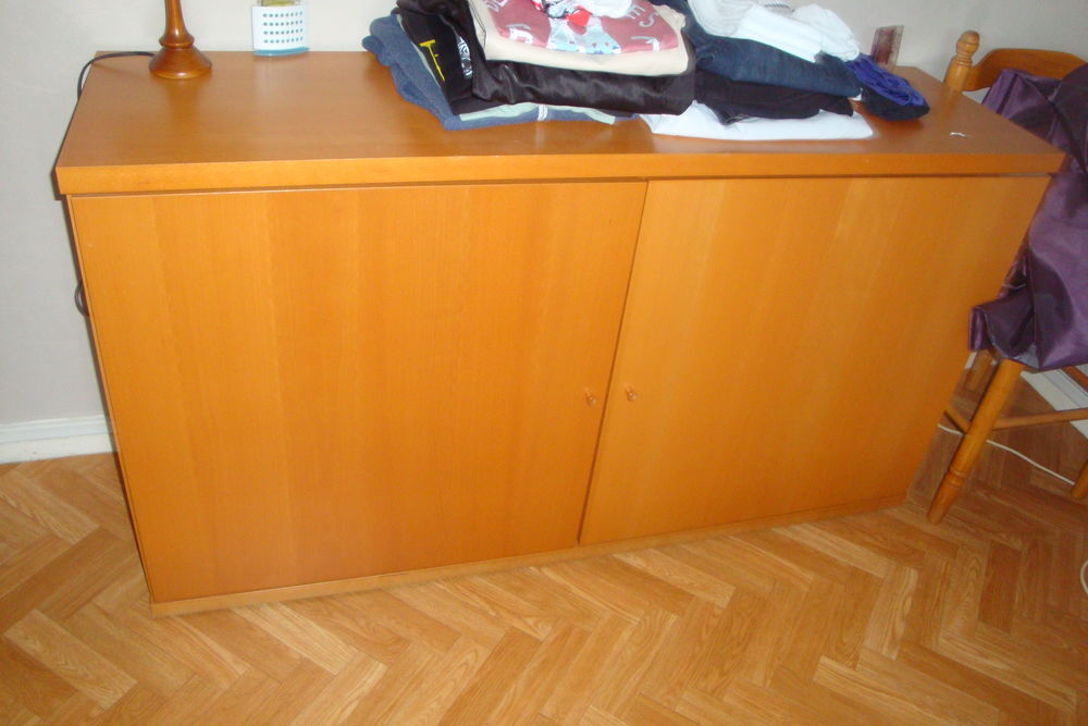 A vendre meubles de s&eacute;jour et d'appoint Meubles