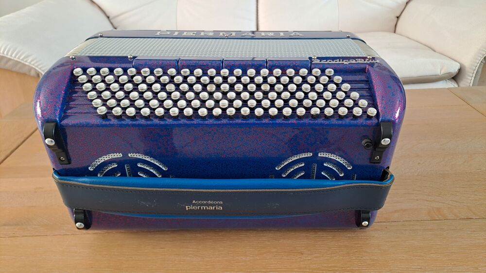 Accord&eacute;on acoustique PIERMARIA Instruments de musique