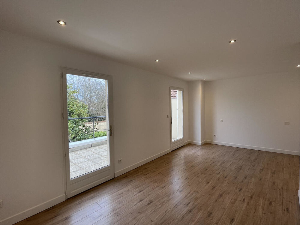 � vendre  Maison Le V�sinet (78110)