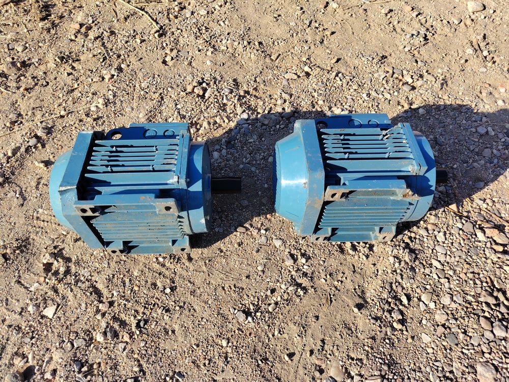Moteur triphase ABB 90L1 2.2 kw 2875t/mn 3cv Bricolage