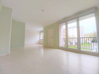  Appartement  louer 4 pices 74 m