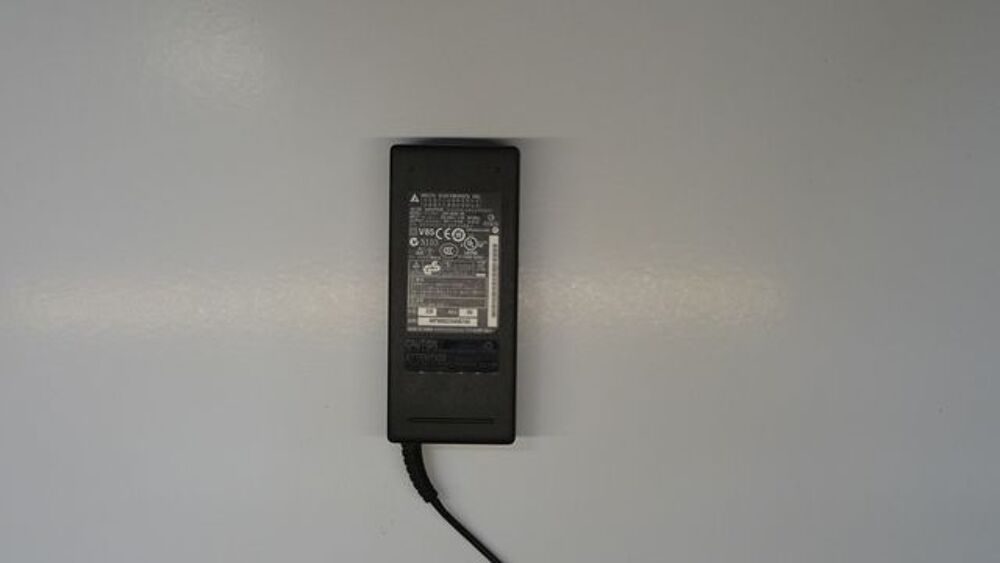 Adaptateur Secteur DELTA ADP-90 SB-AB -19v - 4,74 A - 90w Matériel informatique