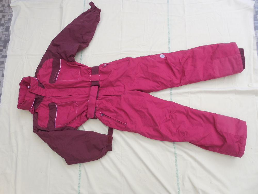 combinaison de ski taille 10 ans Sports