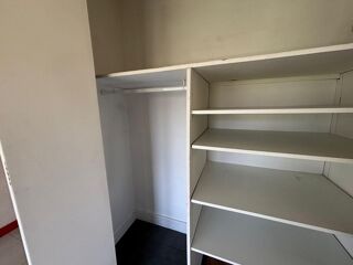  Appartement à louer 1 pièce 28 m²
