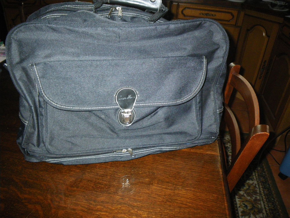Grand Sac Noir de Voyage Laura Merosi Maroquinerie