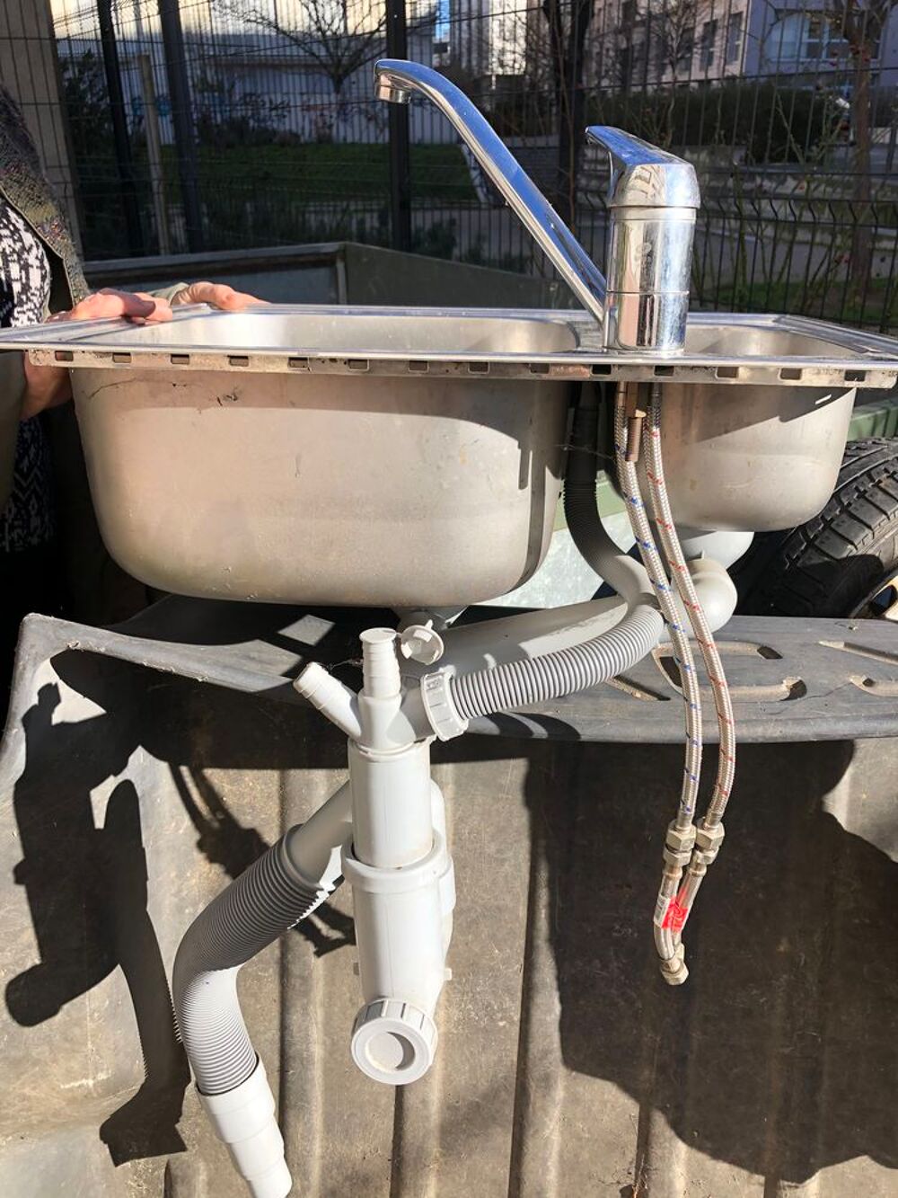 &eacute;vier inox mitigeur Electroménager