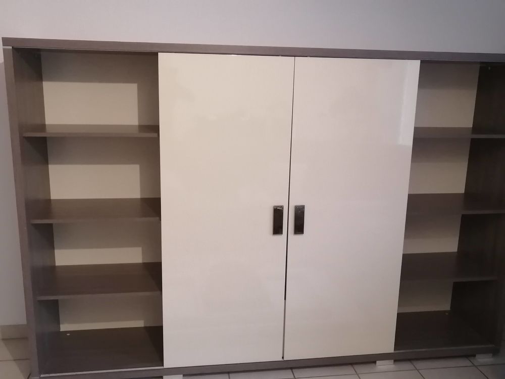 Jolie meuble de salon Meubles