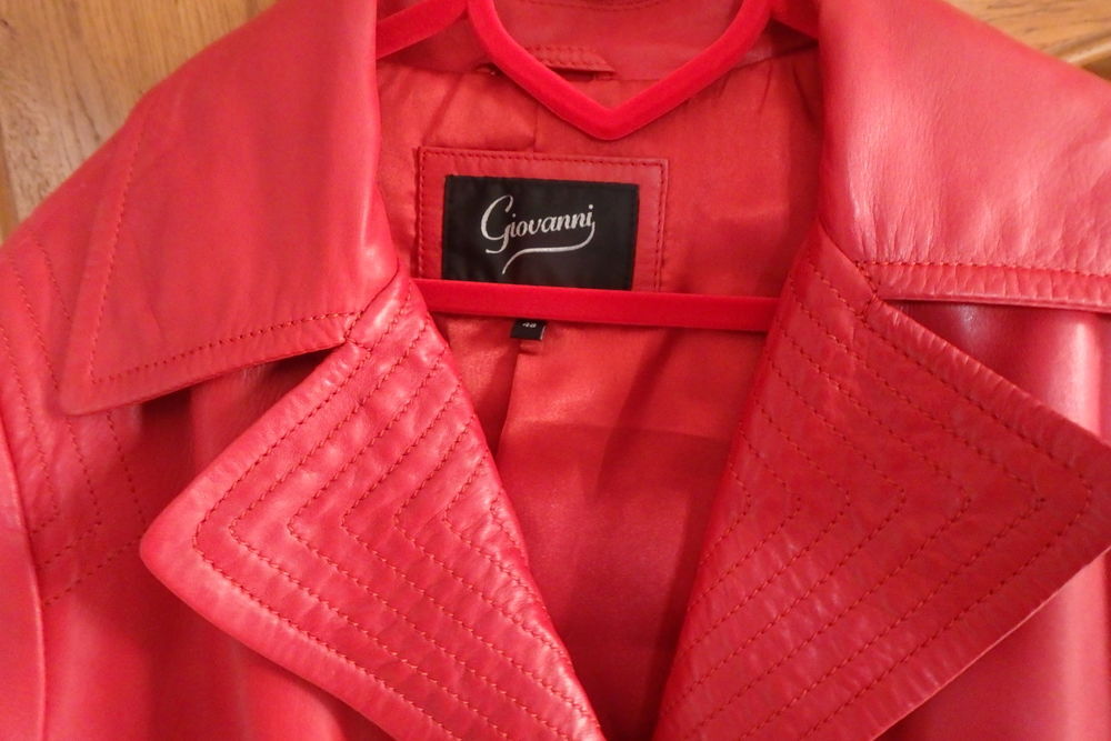 &quot;Giovanni&quot; Superbe veste rouge en cuir taille 44 neuve Vtements