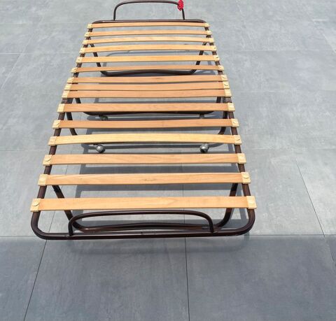 lit pliant à  roulettes avec matelas 35 Vaires-sur-Marne (77)