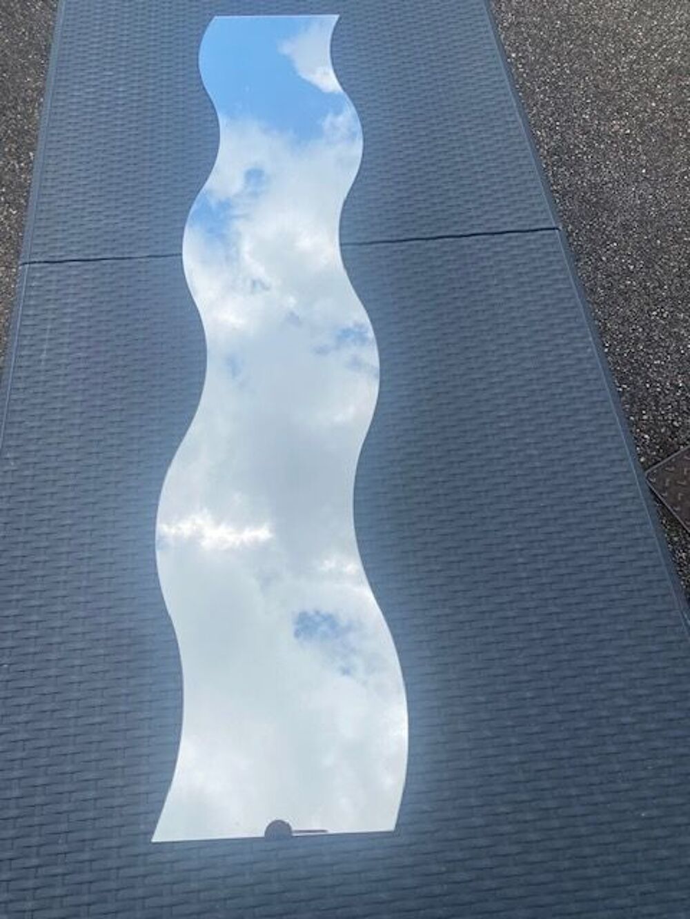 Un miroir style "vague" Décoration