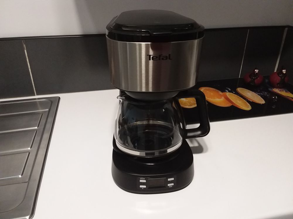 Cafeti&egrave;re 12 tasses Tefal Electroménager