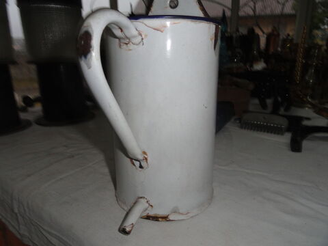 R�cipient p�diatrique ou broc 5 Sabl�-sur-Sarthe (72)