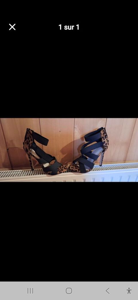 Talons Femme L�opard & Noir 20 La Ch�taigneraie (85)