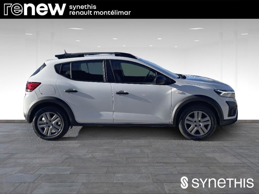 Sandero ECO-G 100 Stepway Essential 2023 occasion 26200 Mont&eacute;limar
