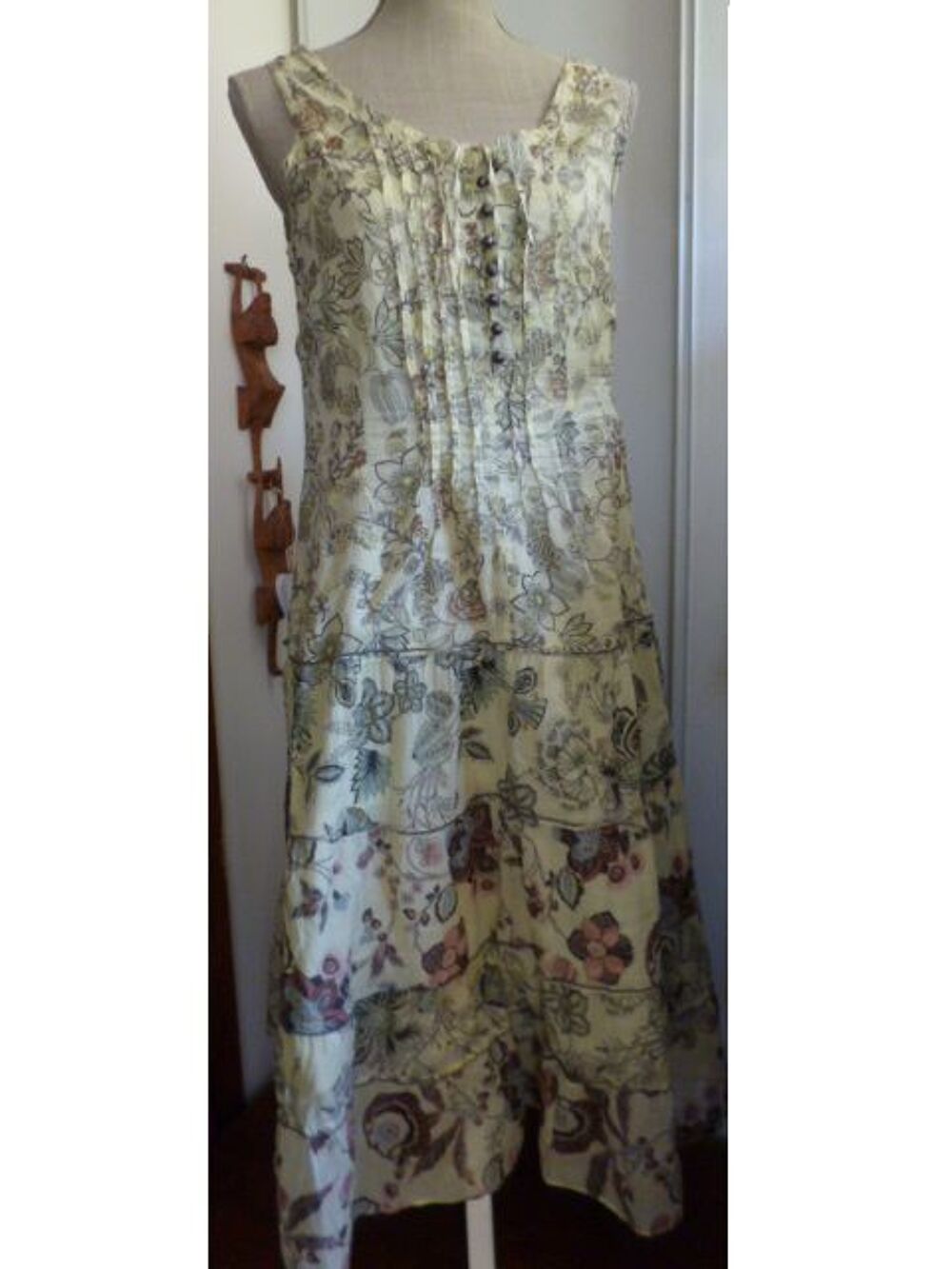 ROBES l&eacute;g&egrave;res, JUPES , chemisiers - TU, XS, 42 , 44, ...zoe Vêtements