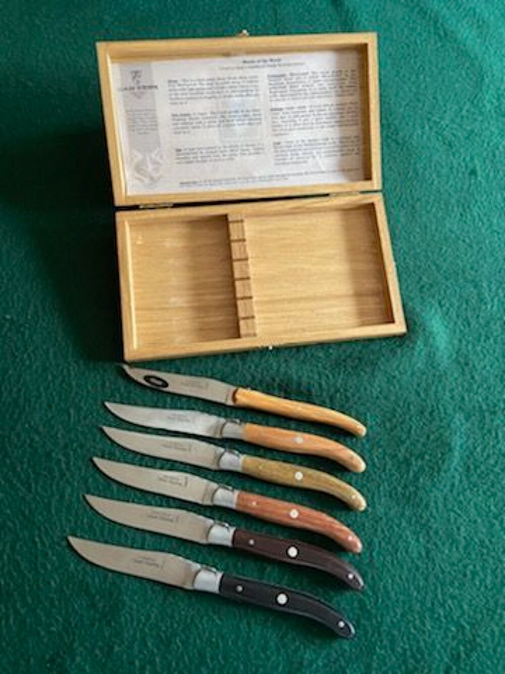 6 Couteaux Laguiole Décoration