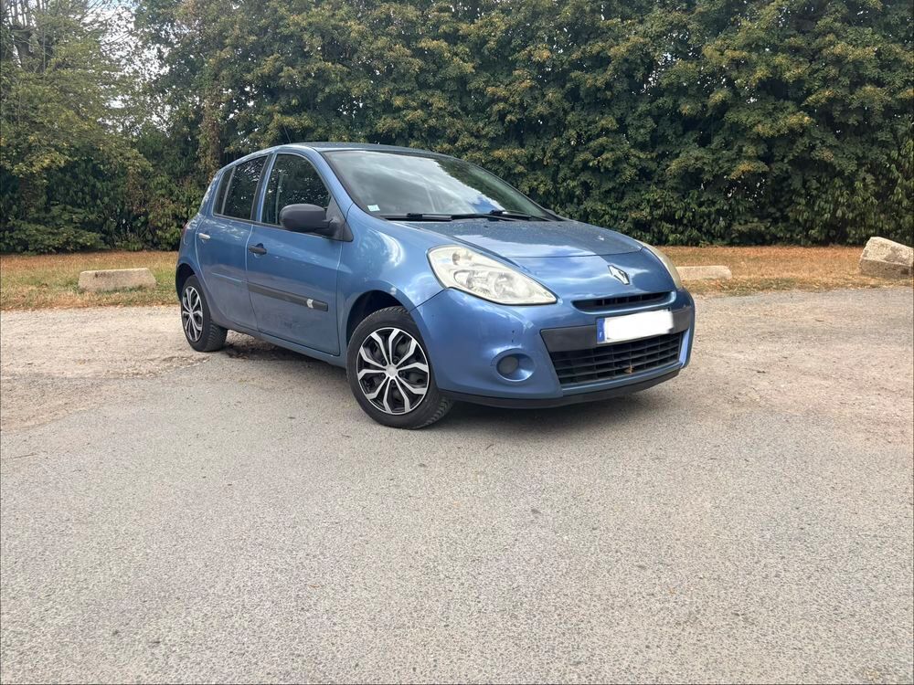 Clio III 1.2 16V 75 eco2 Authentique 2010 occasion 94440 Marolles-en-Brie
