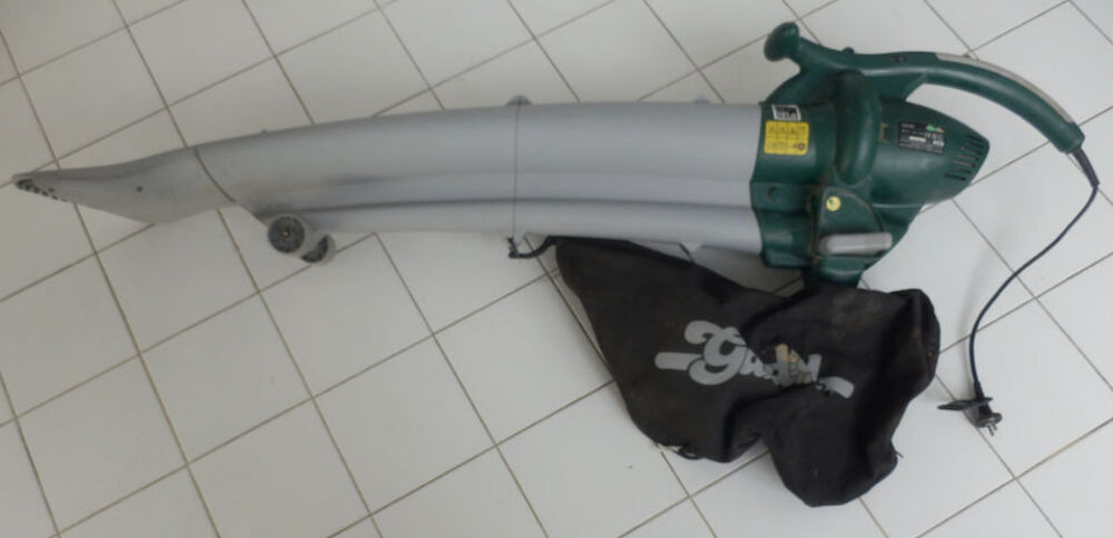 Souffleur/Aspirateur de feuilles sans fil
Bricolage