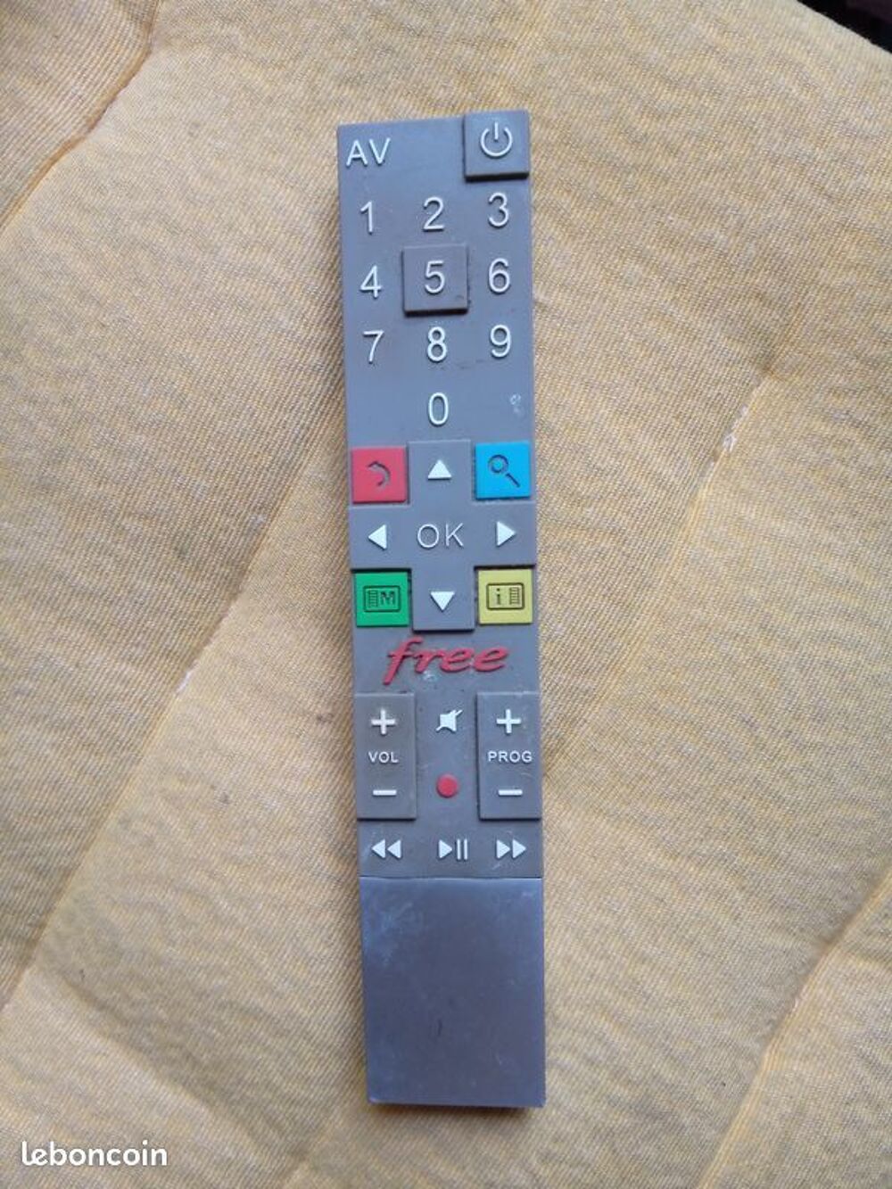 T&eacute;l&eacute;commande Free R&eacute;volution Photos/Video/TV