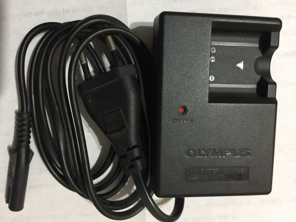 Chargeur de Batterie (LI-40C) pour appareil photo OLYMPUS Photos/Video/TV