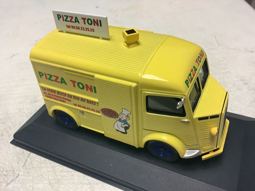 CITRO&Euml;N TYPE H PIZZA TONI 1/43 voiture miniature. 