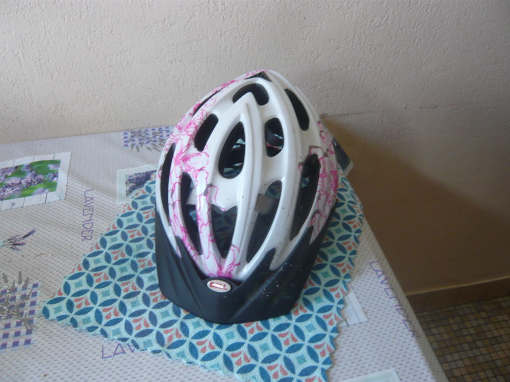 CASQUES DE VELO Vélos