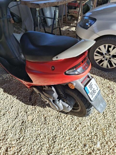 Scooter PEUGEOT 1995 occasion Lussac-les-Châteaux 86320