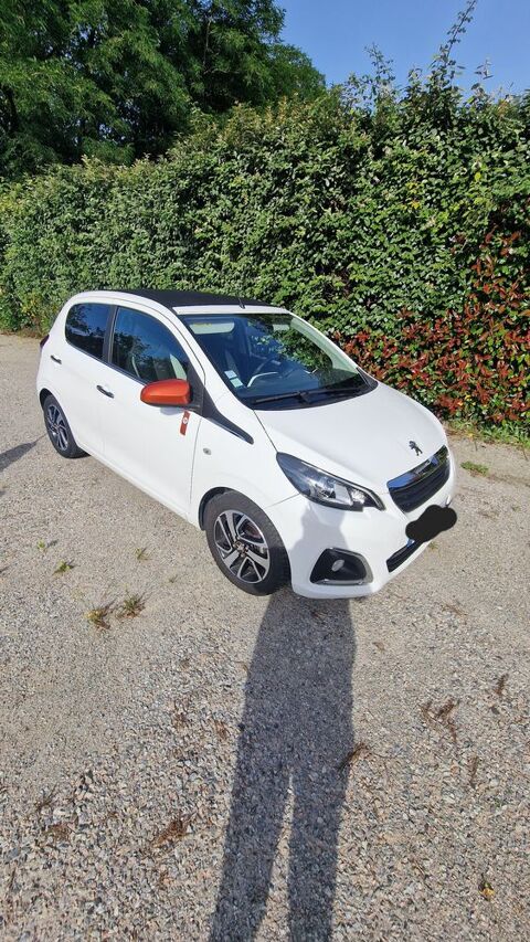 Peugeot 108 1.2 PureTech 82ch BVM5 Roland Garros TOP