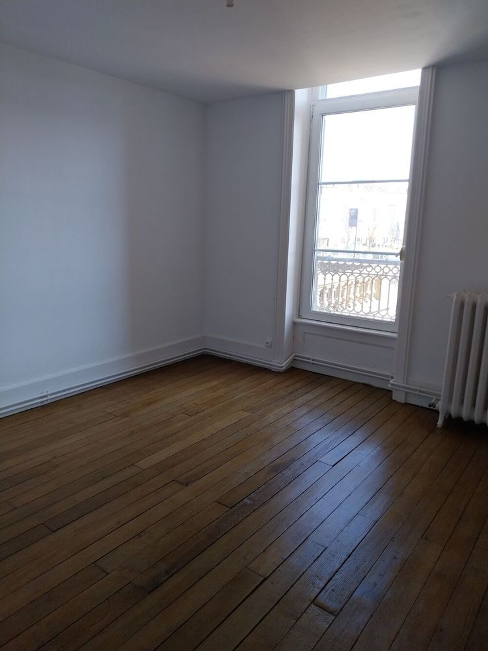 Location Appartement Sedan  f3 Sedan