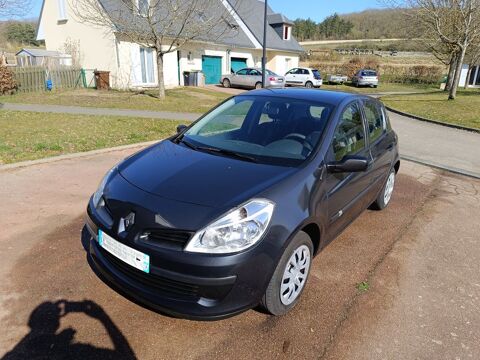 Renault Clio III Clio 1.2 16V 75 Expression 2008 occasion Fontaine-Heudebourg 27490