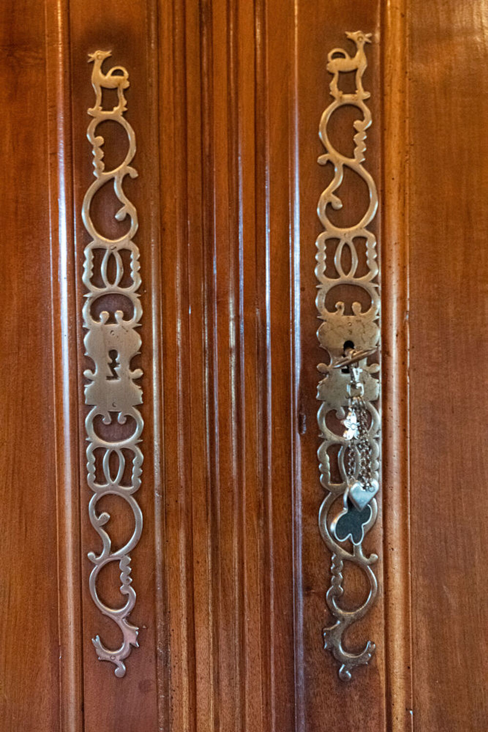 BUFFET 2 CORPS STYLE LOUIS XV EPOQUE XIX&egrave;me Meubles
